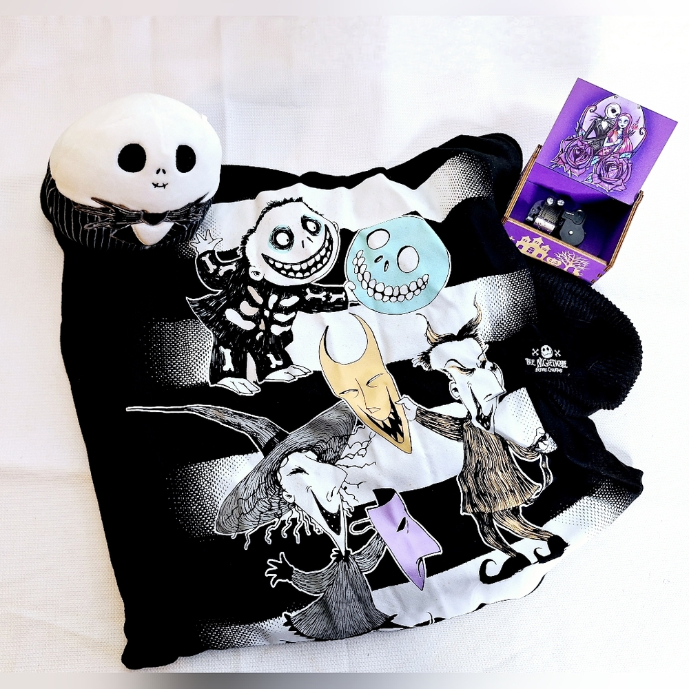 Disney "This is Halloween"The Nightmare Before Christmas Plus-size hoodie bundle